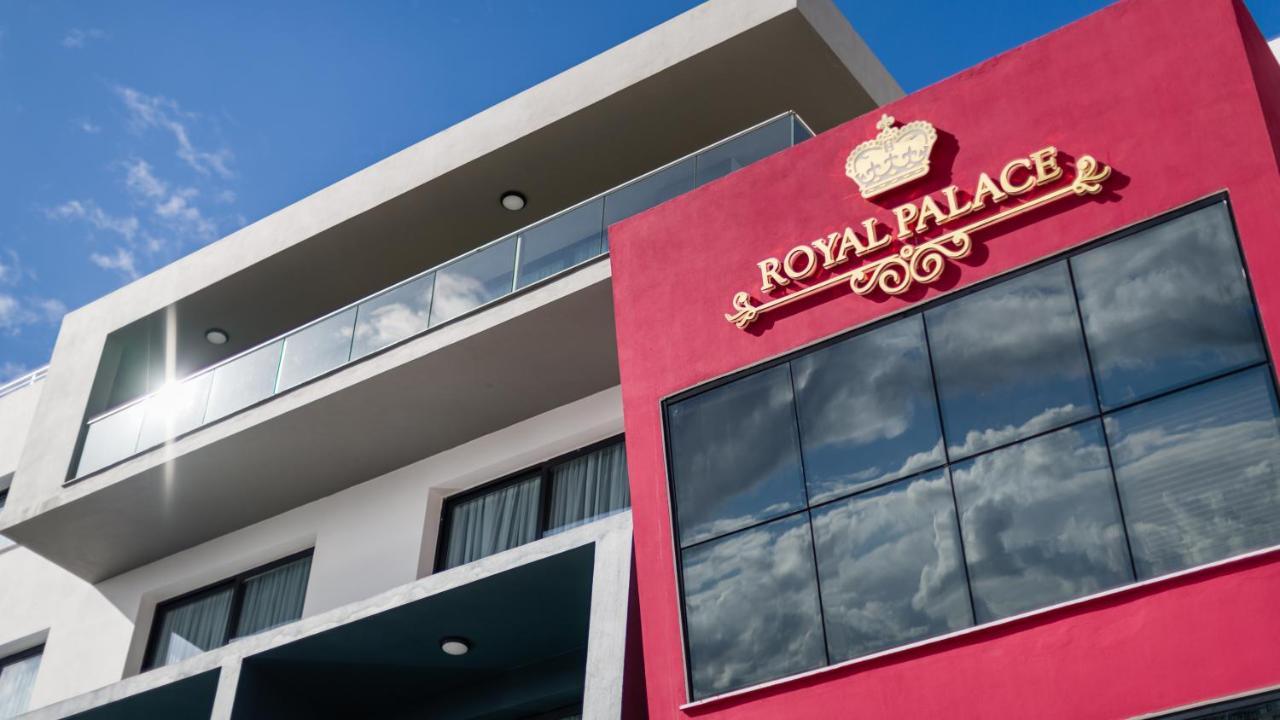 Royal Palace Hotel Никозия Екстериор снимка