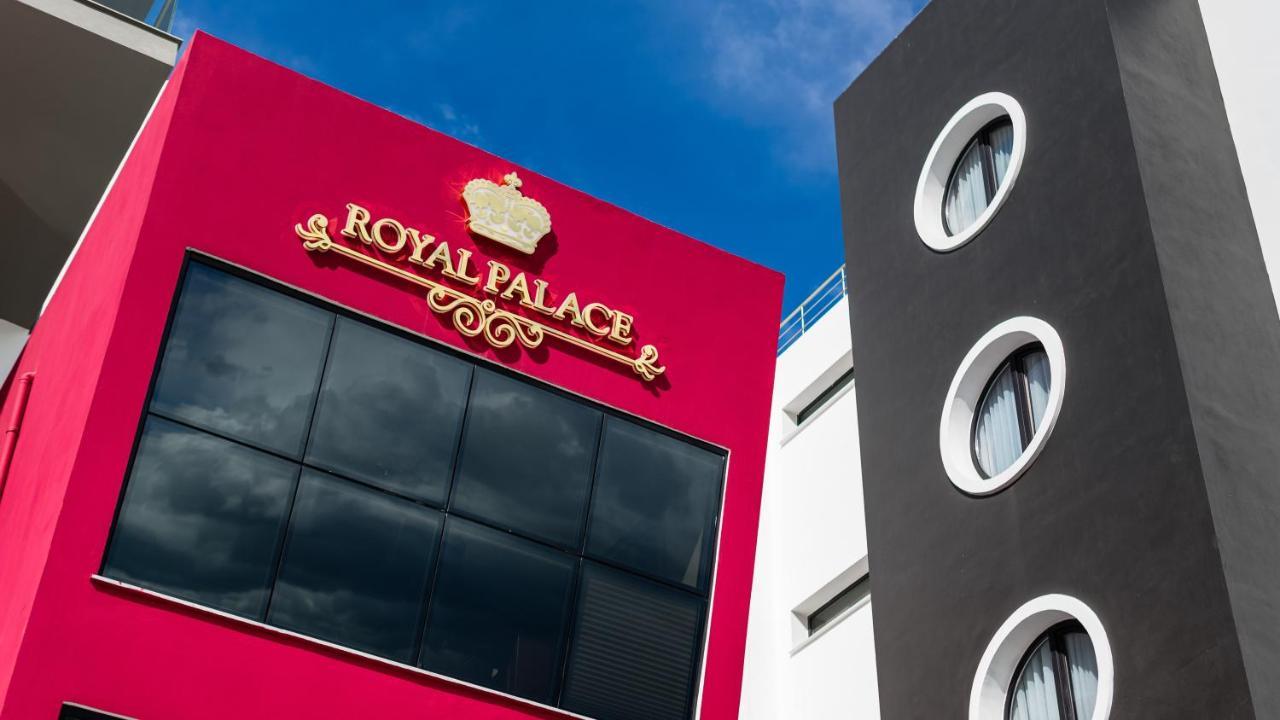 Royal Palace Hotel Никозия Екстериор снимка