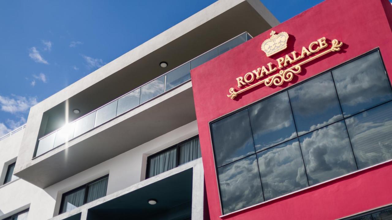Royal Palace Hotel Никозия Екстериор снимка