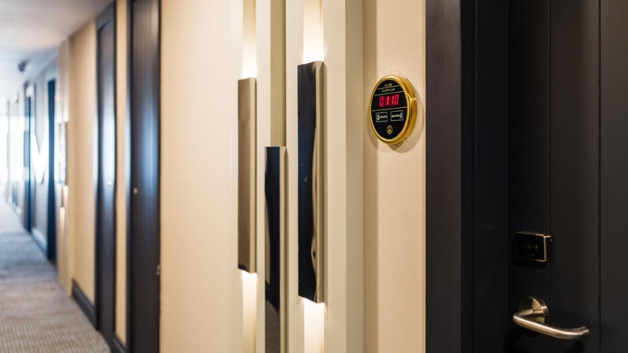 Royal Palace Hotel Никозия Екстериор снимка