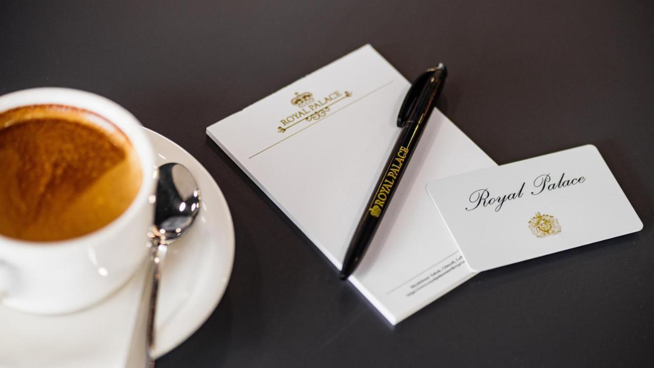 Royal Palace Hotel Никозия Екстериор снимка