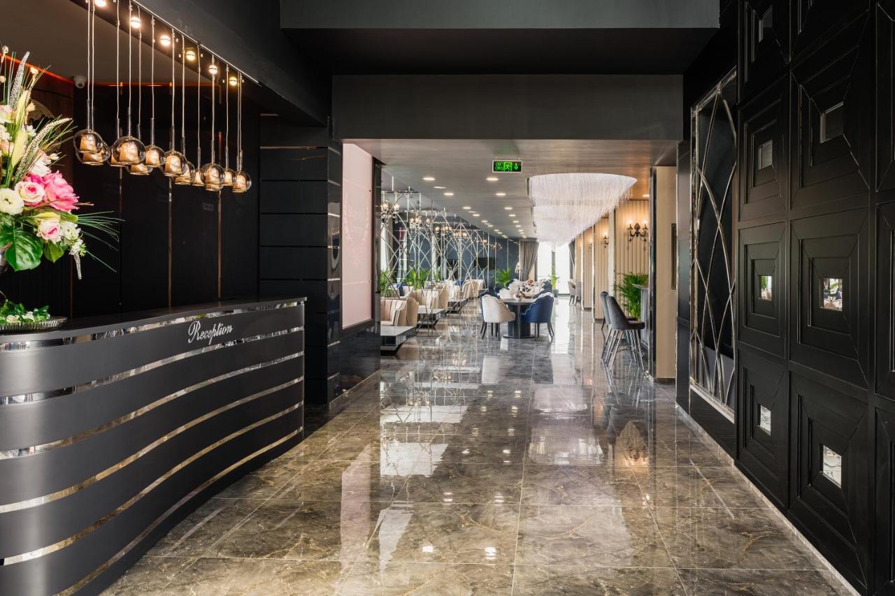 Royal Palace Hotel Никозия Екстериор снимка