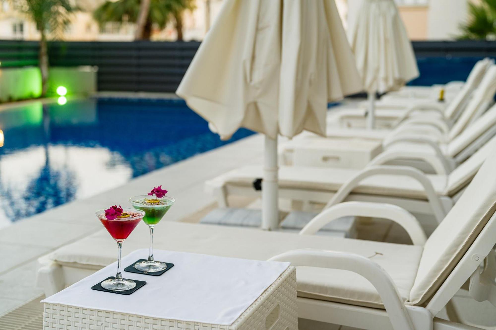 Royal Palace Hotel Никозия Екстериор снимка