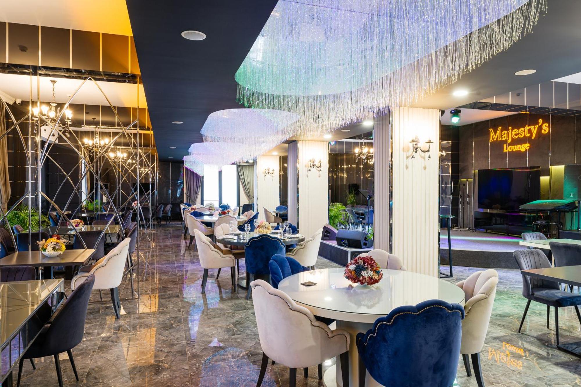 Royal Palace Hotel Никозия Екстериор снимка